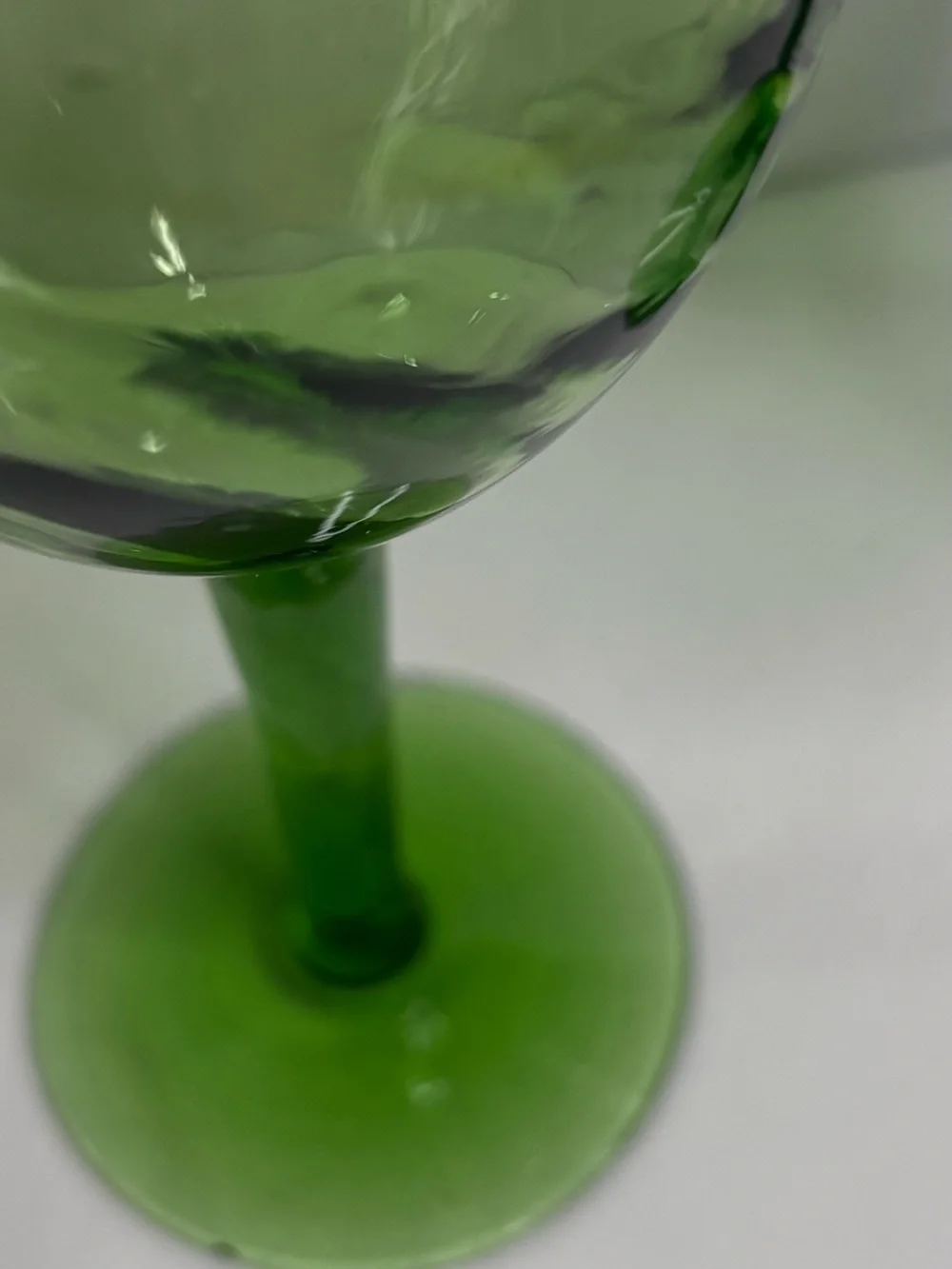 Green Stemware Wine Glasses Set of 2